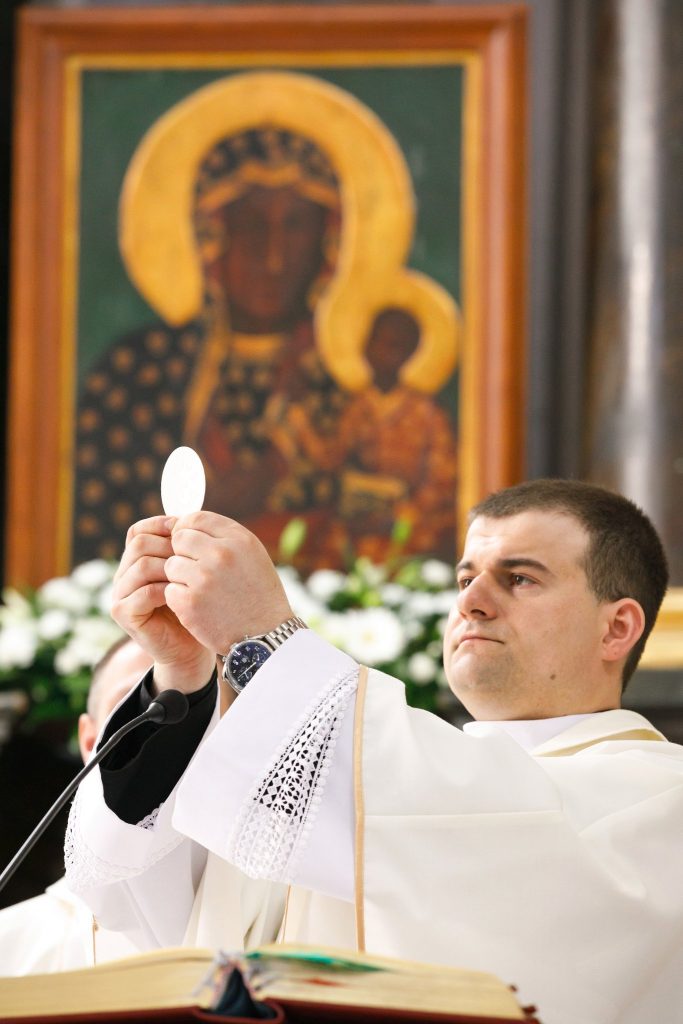 Zdjęcia komunijne - FOTO-LIPEK Łuków